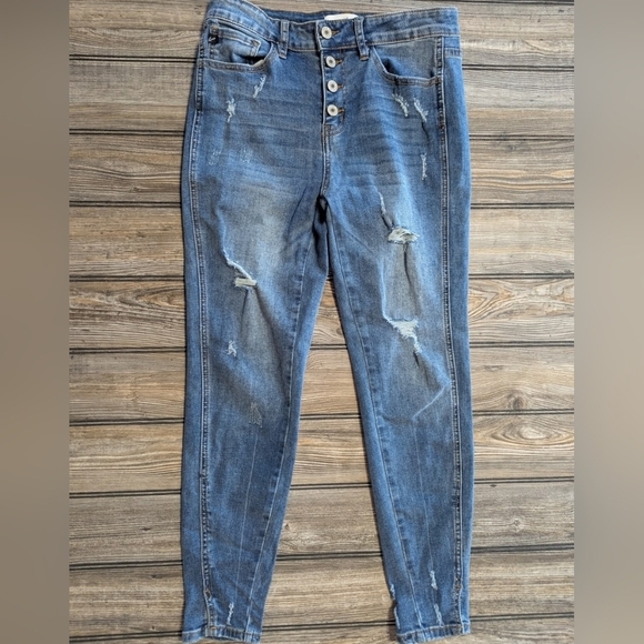 KanCan size 5/26 skinny jeans with button fly and unique tapered legs/seams - Picture 6 of 11